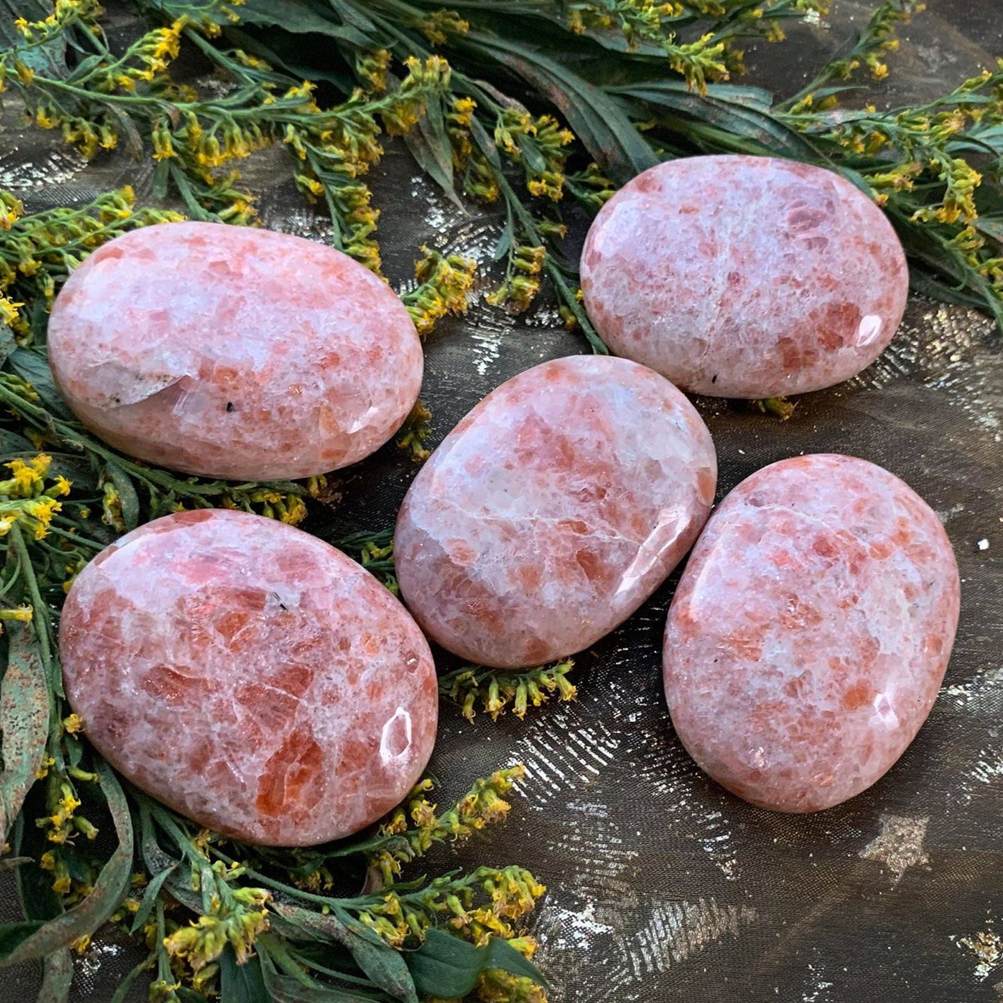 Sunstone Palms Crystal Palmstone