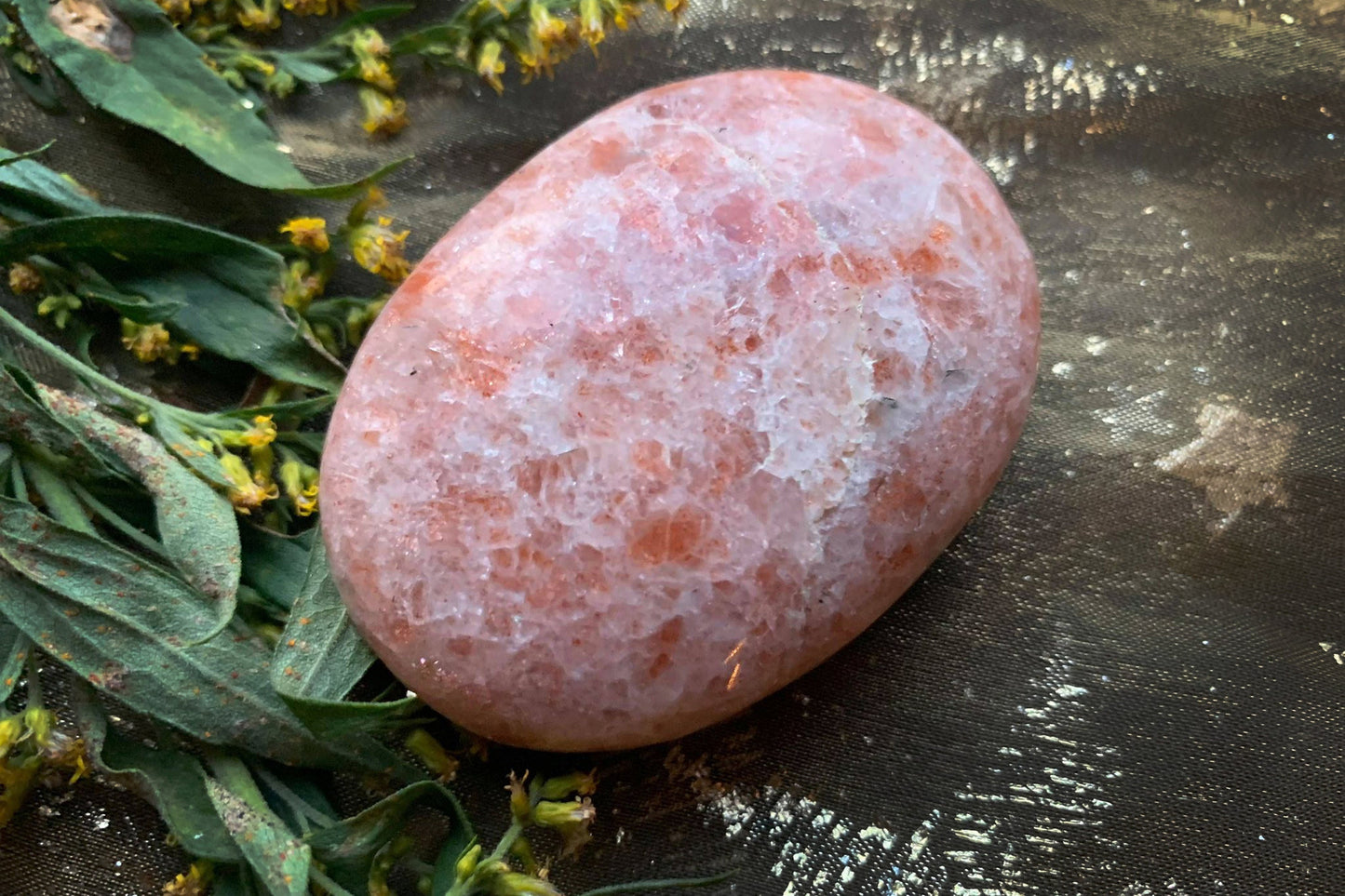 Sunstone Palms Crystal Palmstone