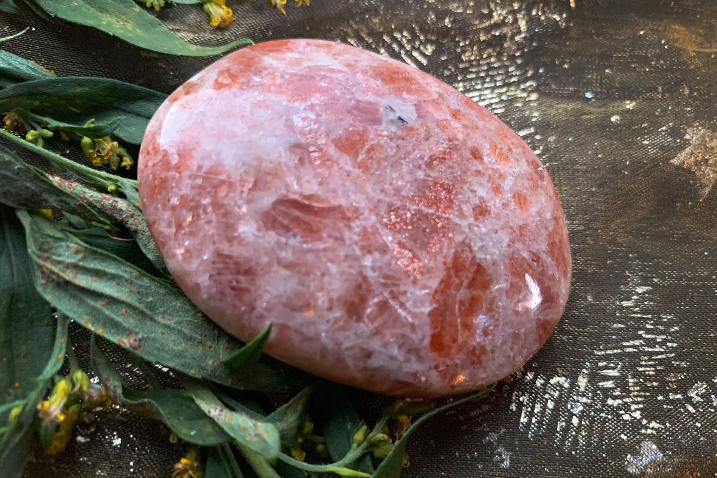 Sunstone Palms Crystal Palmstone