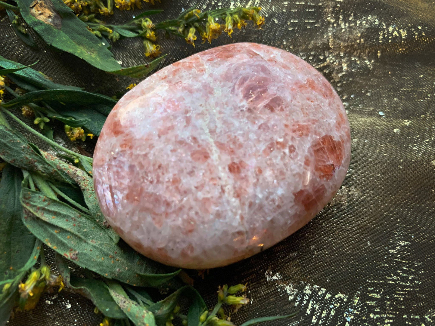 Sunstone Palms Crystal Palmstone