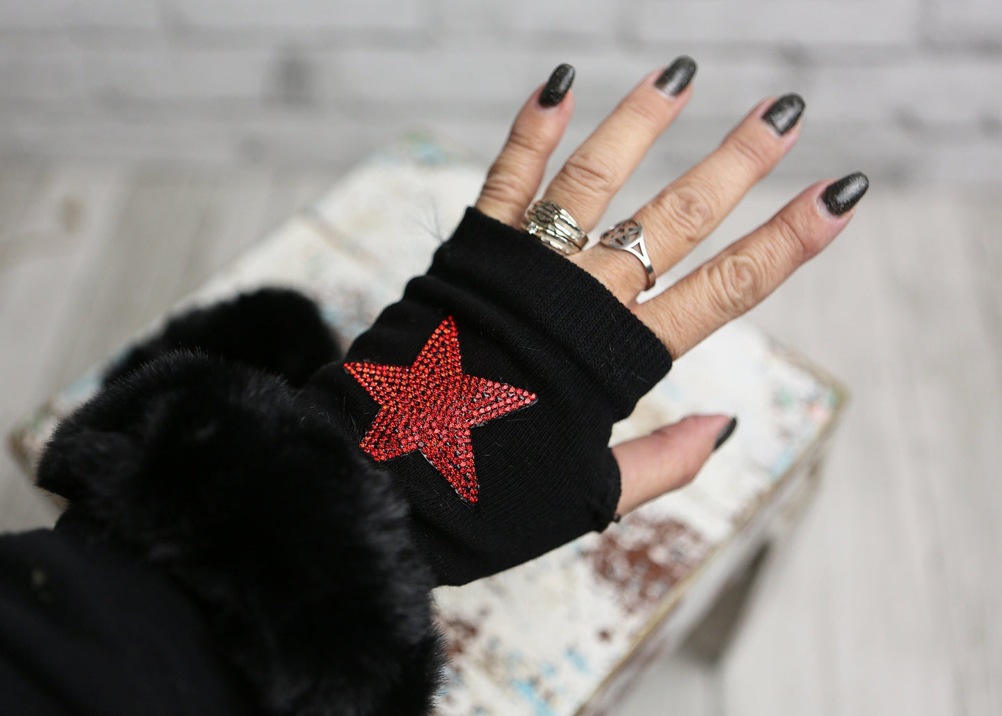 Blingy Red Star Fingerless Gloves