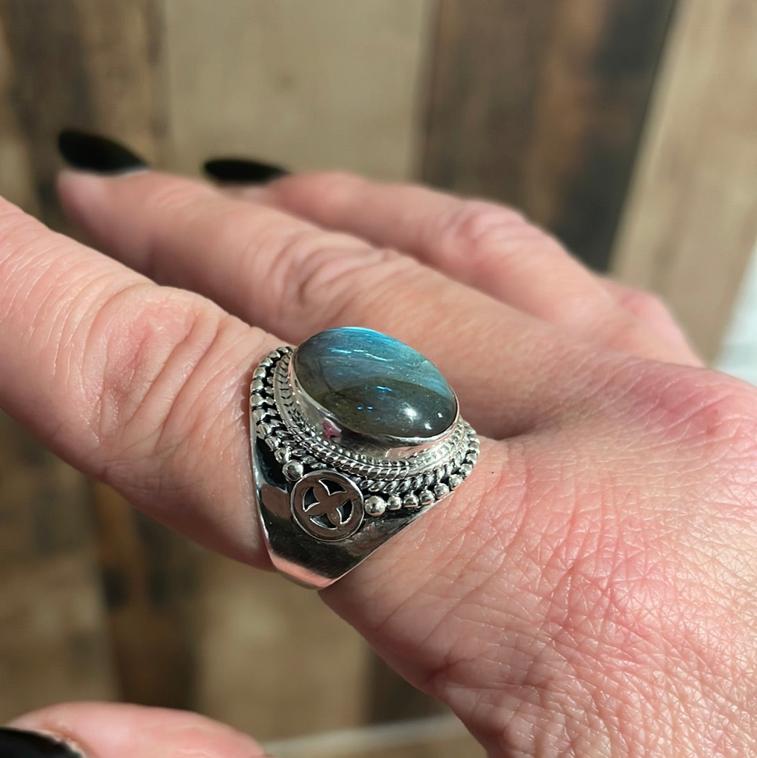 Vintage Labradorite Ring