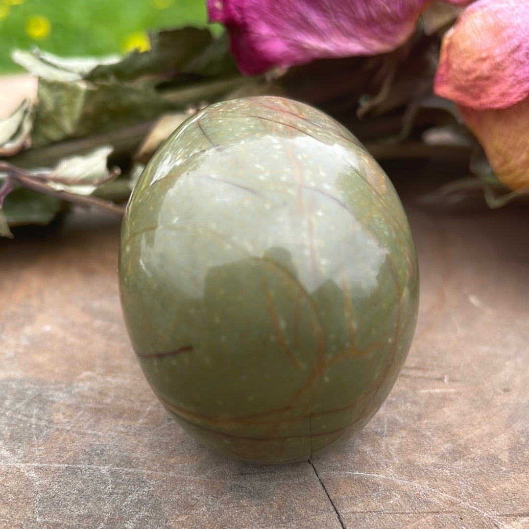 Bamboo Leaf Crystal Skull